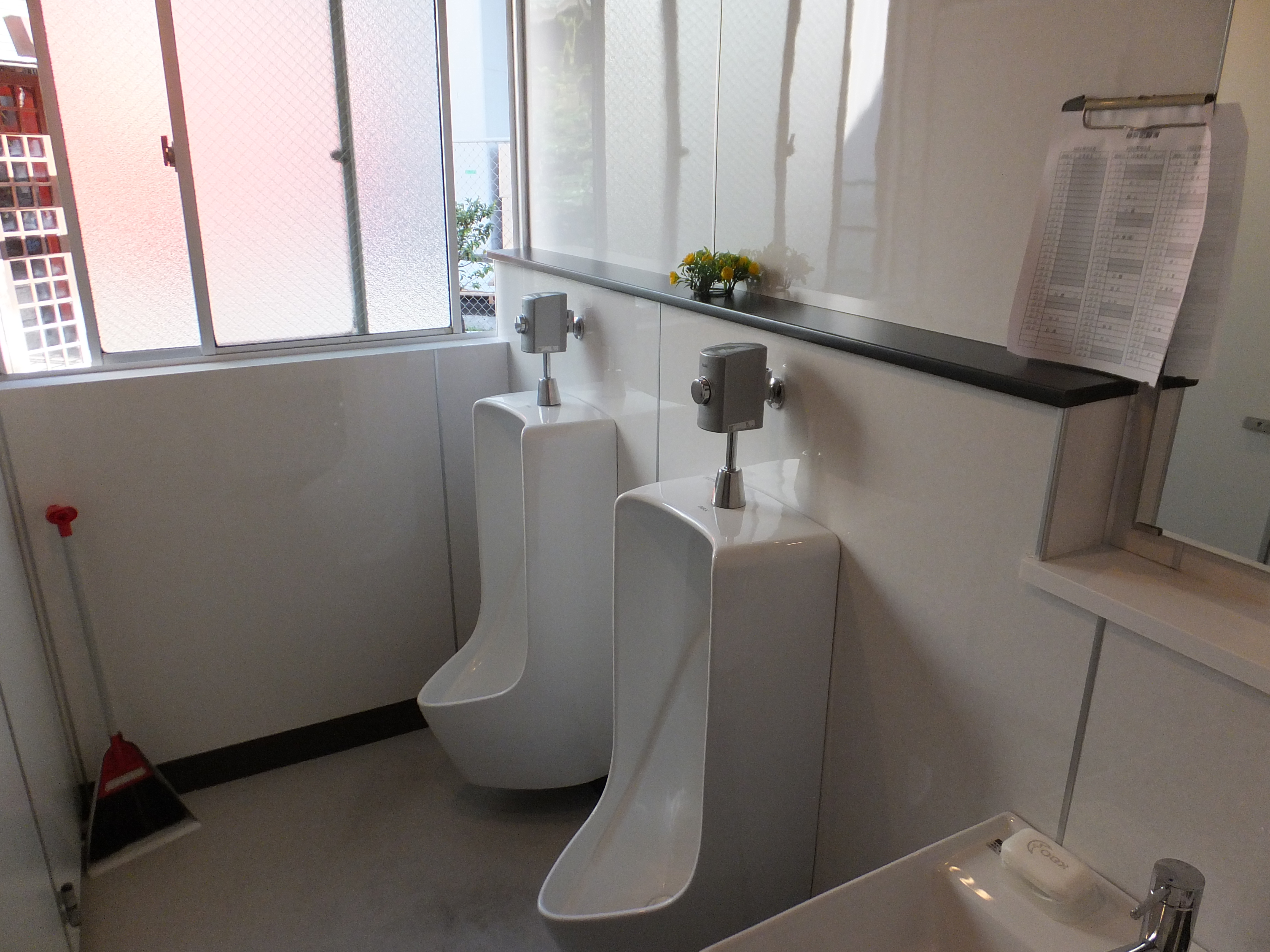 某工場内トイレ改修工事 株式会社クリエート